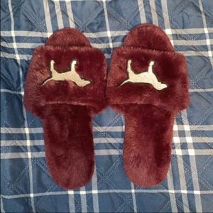 Maroon Victoria secret pink house slippers small